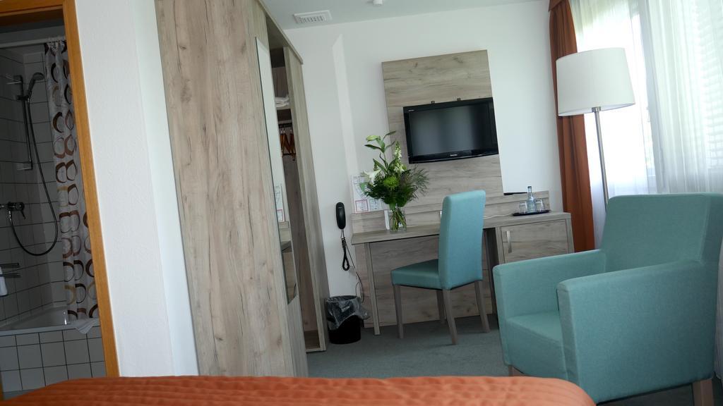 Komfort Hotel Ludwigsburg Bagian luar foto