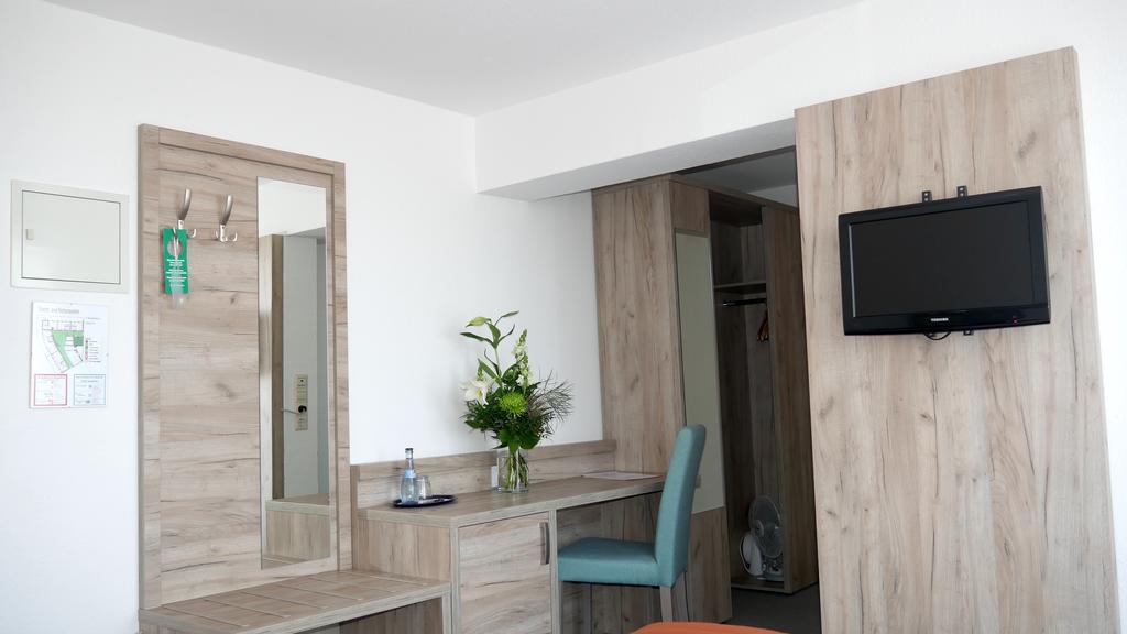 Komfort Hotel Ludwigsburg Bagian luar foto