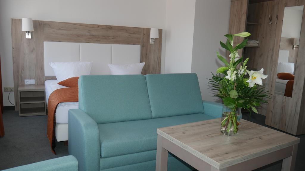 Komfort Hotel Ludwigsburg Bagian luar foto