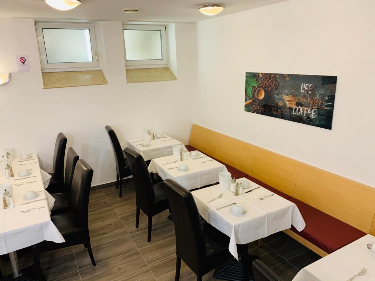 Komfort Hotel Ludwigsburg Bagian luar foto