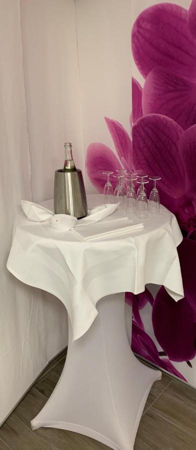 Komfort Hotel Ludwigsburg Bagian luar foto